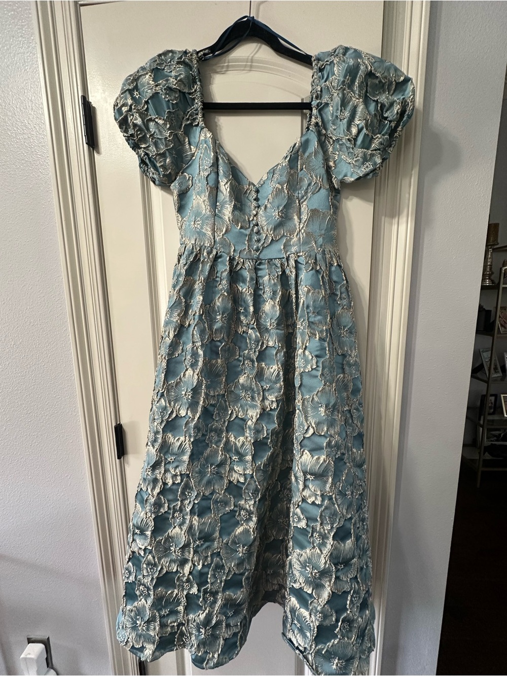 Blue Puff Sleeve Floral Jacquard Midi Dress